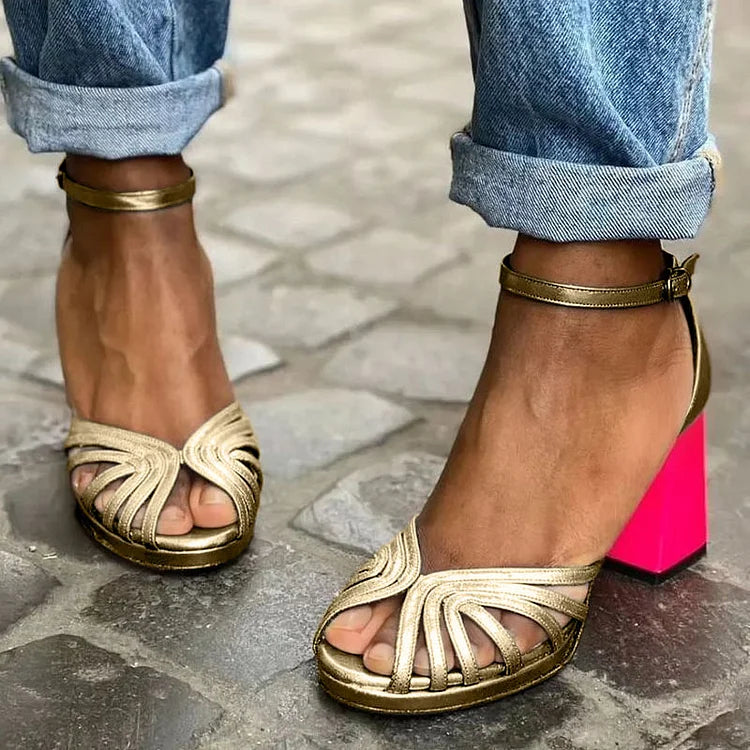 Vittoria | Contrast Heel Sandals