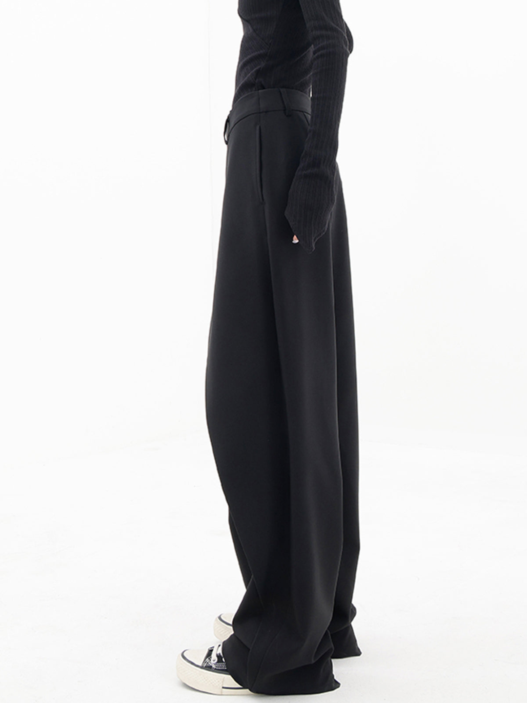 TINA | Modern Baggy Pants