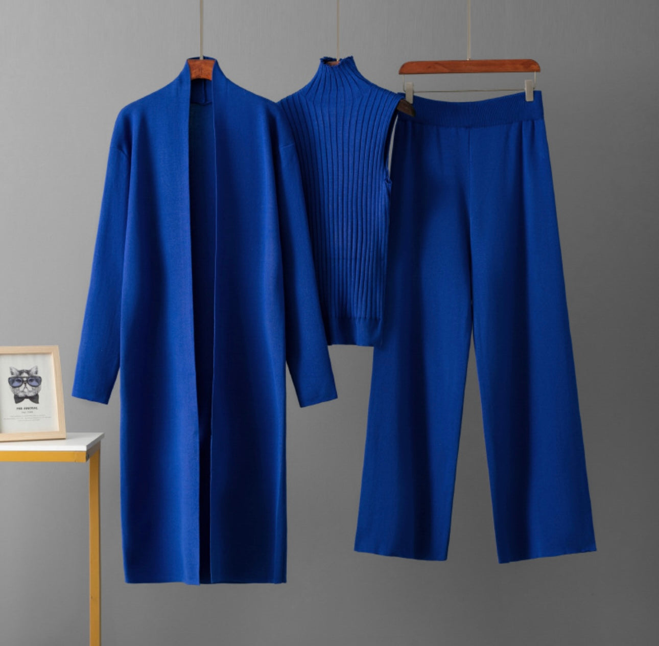 Camélia – Stay Warm & Elegant