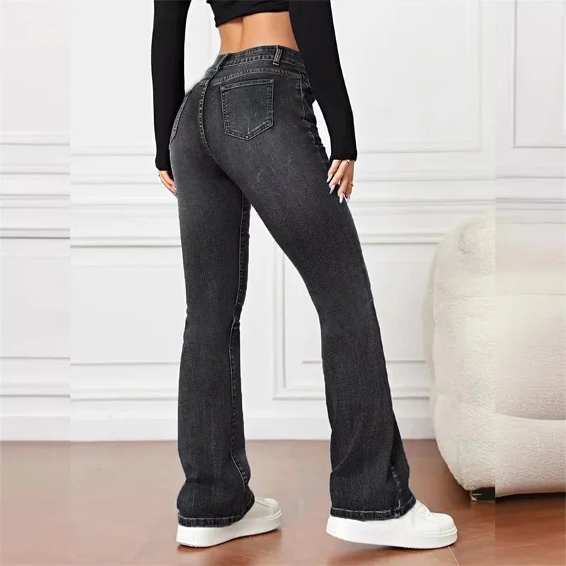 Jolie Zelia - Vintage Mid Rise Flare Jeans