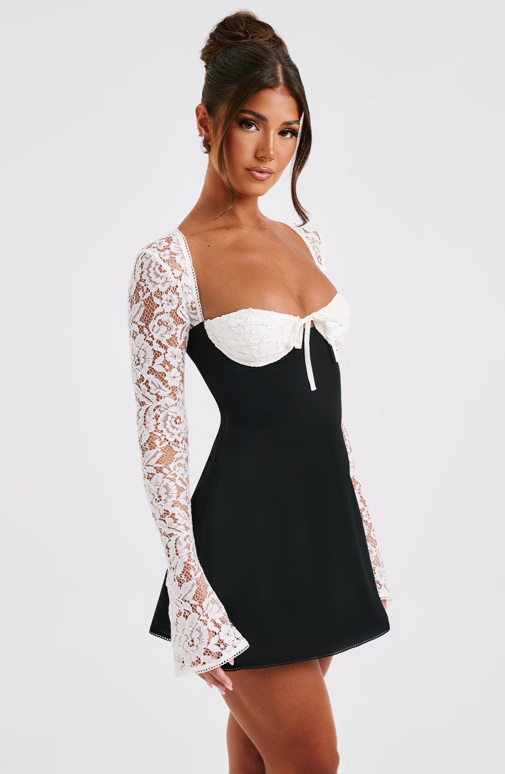 Yulia - Mini Dress - Black/White
