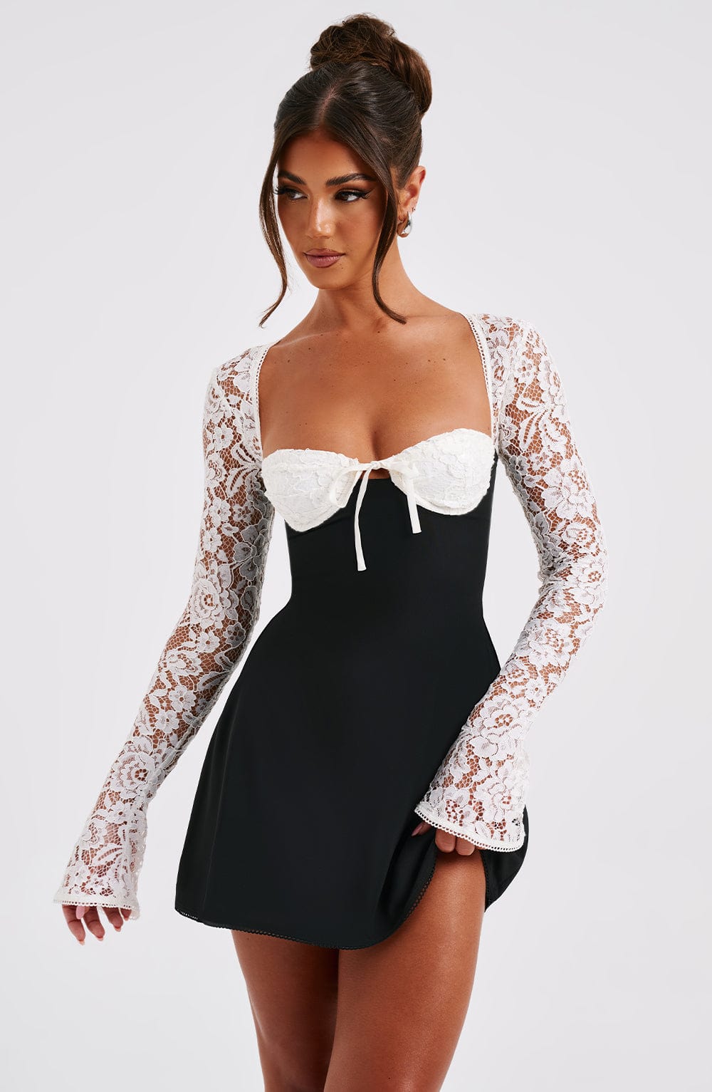 Yulia - Mini Dress - Black/White