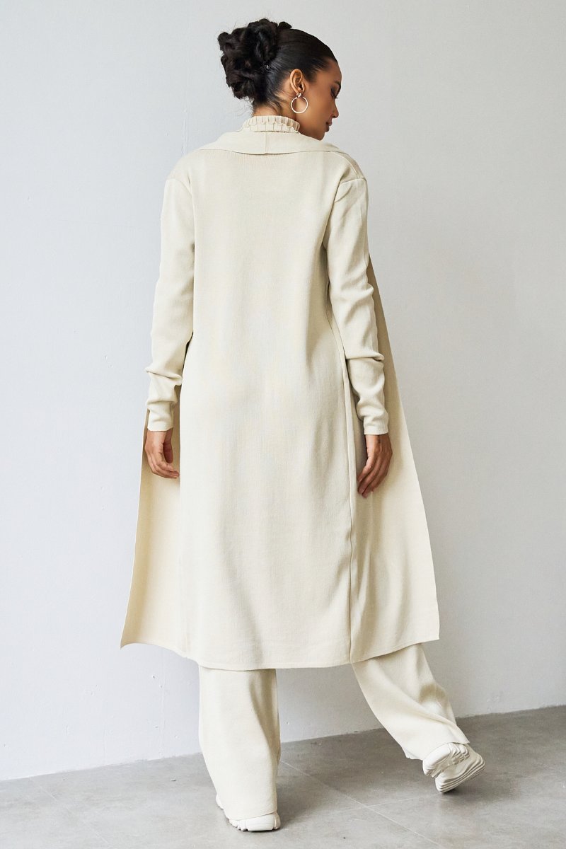 Camélia – Stay Warm & Elegant