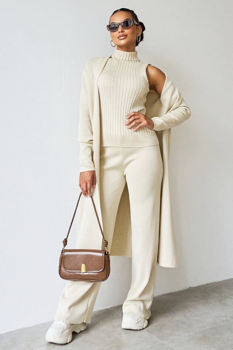 Camélia – Stay Warm & Elegant