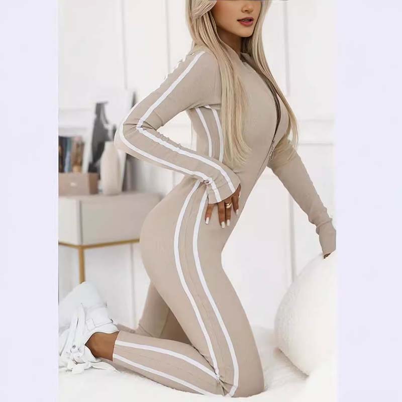 VERO Sporty - Long-sleeved zip-up jumpsuit