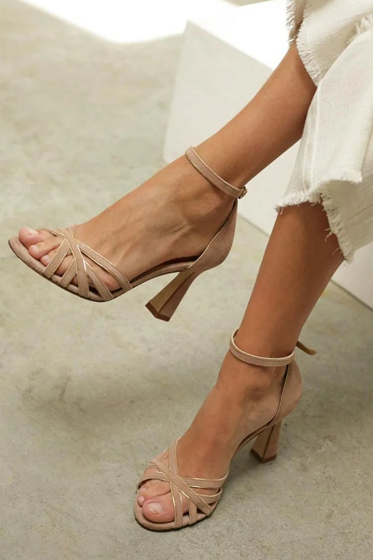 Lavinia | Cross-strap heeled sandals