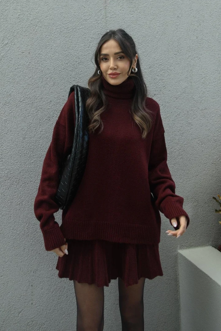 Jolie Raphaella - Knitted Skirt Set with Turtleneck