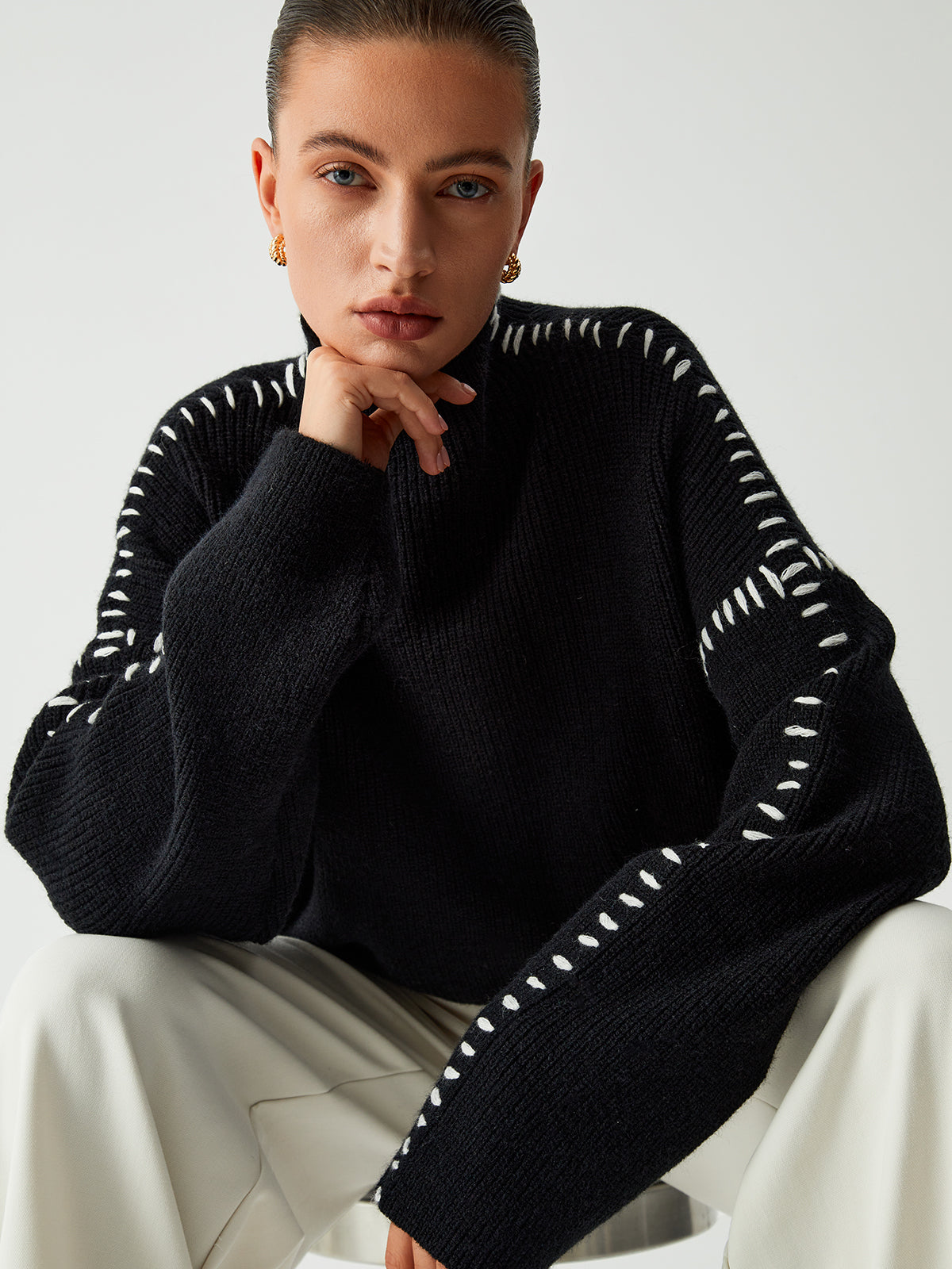 Jolie – Turtleneck Sweater with Pique Stitch
