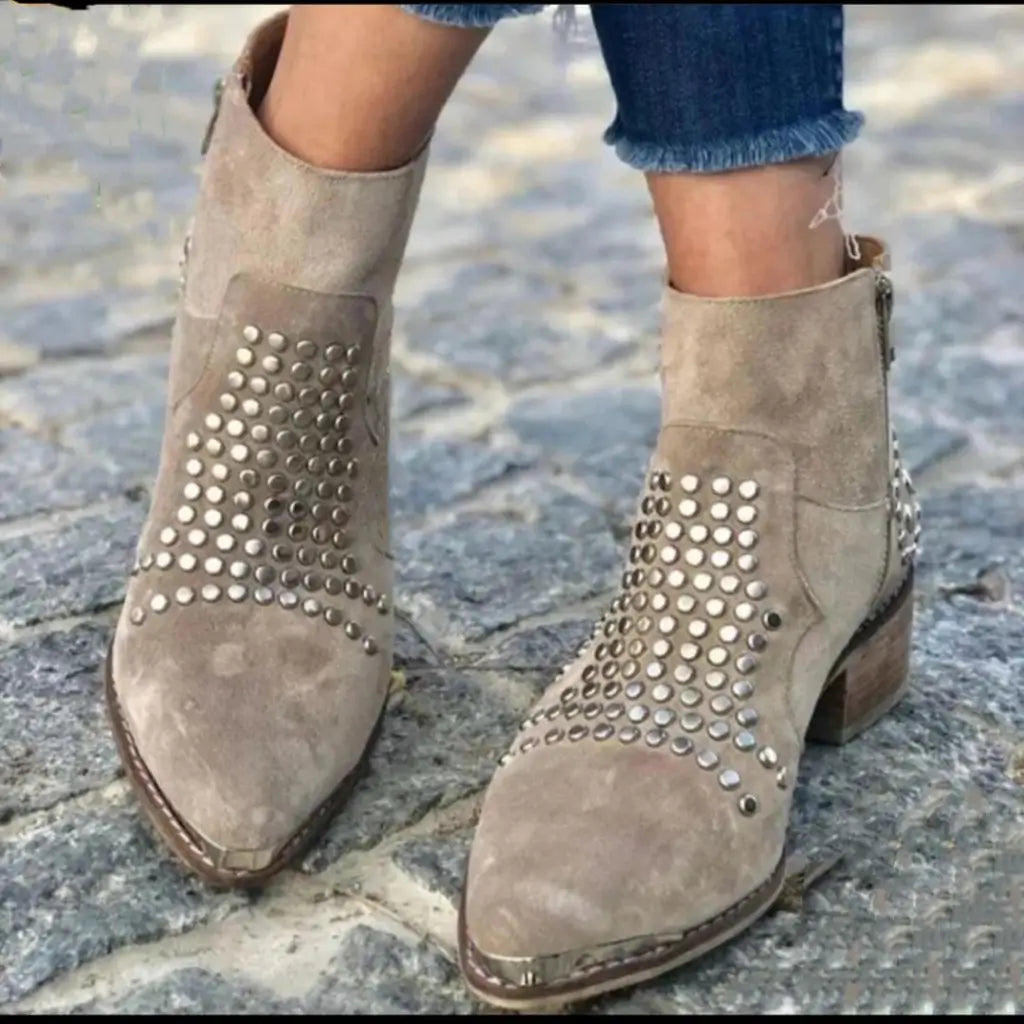 Valentina | Cloud-Toe Pumps