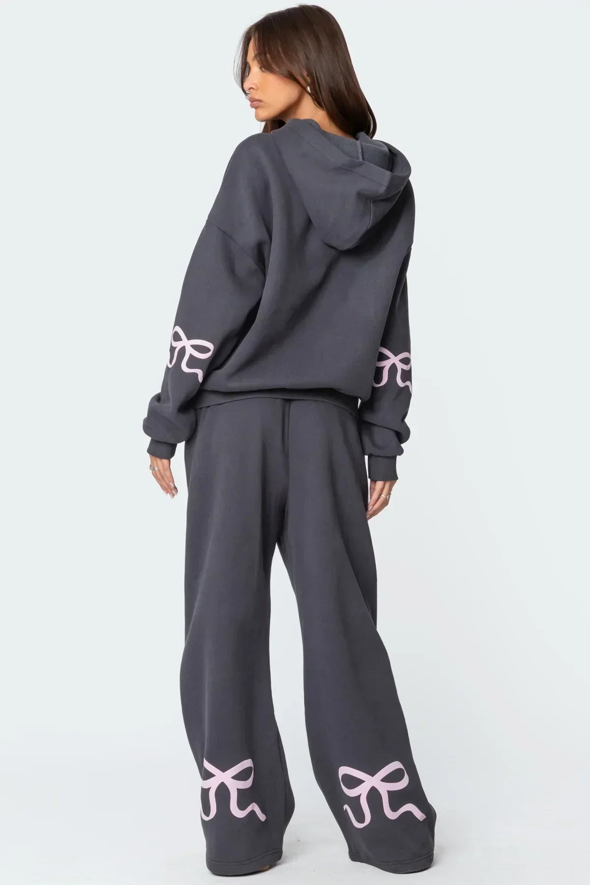 Two-piece set