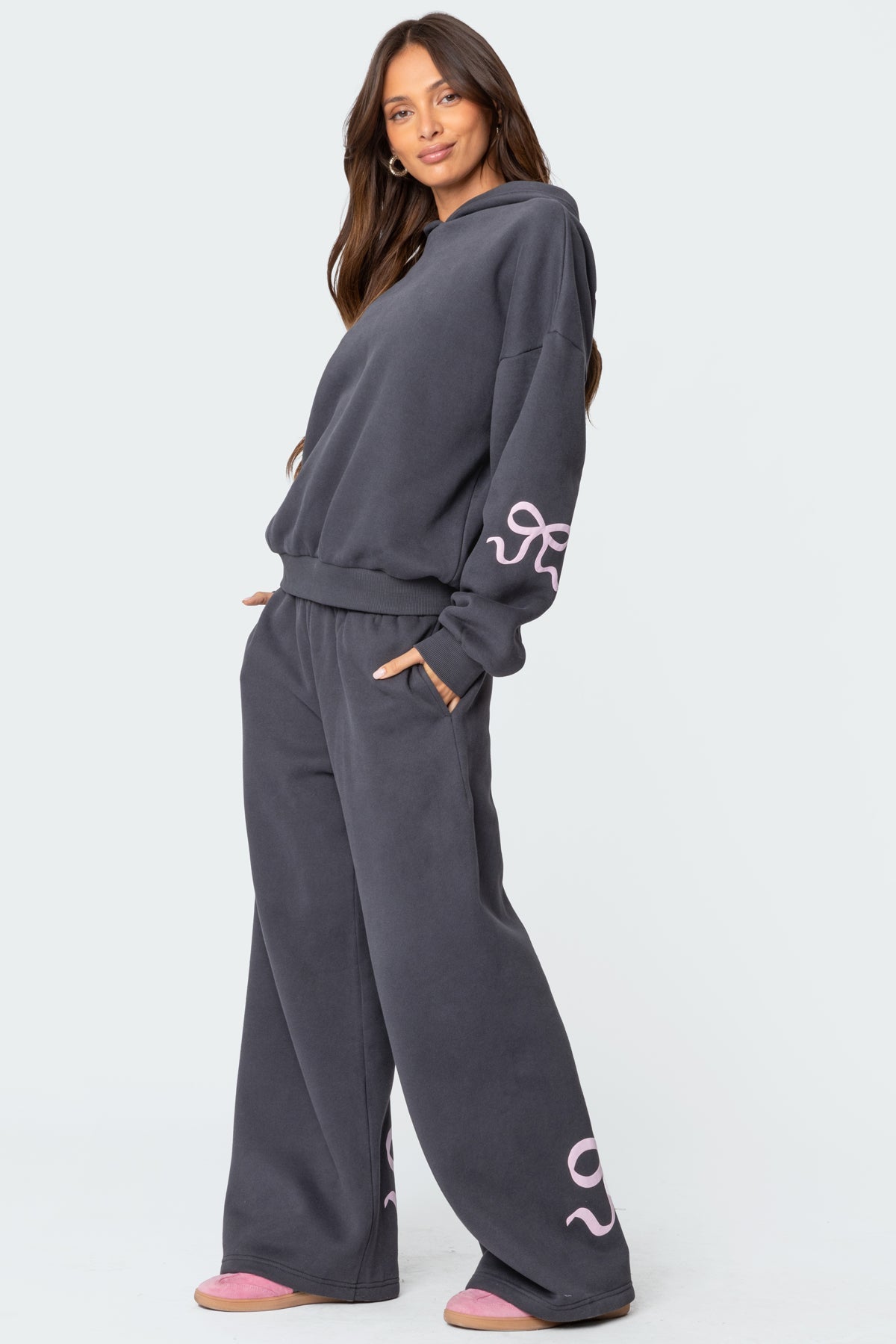 Two-piece set
