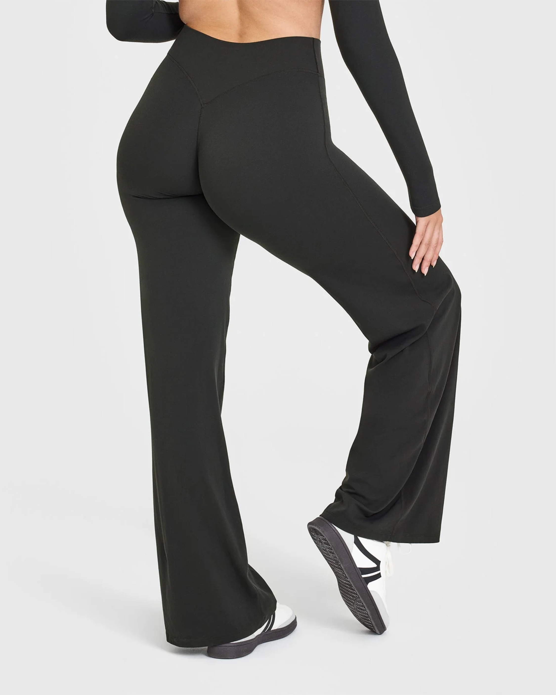 Pretty Straight Legs Bottoms