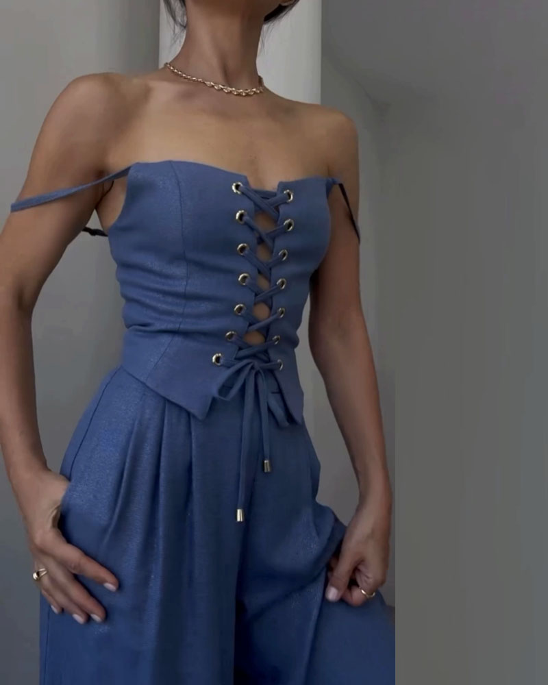 Olivia! Two-piece set with matching top and pants