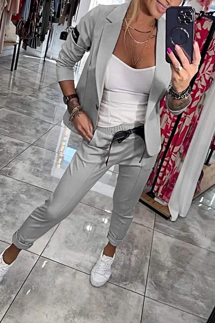 2-Piece Women's Blazer and Suit Pants Set