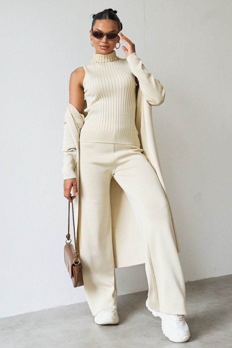 Camélia – Stay Warm & Elegant